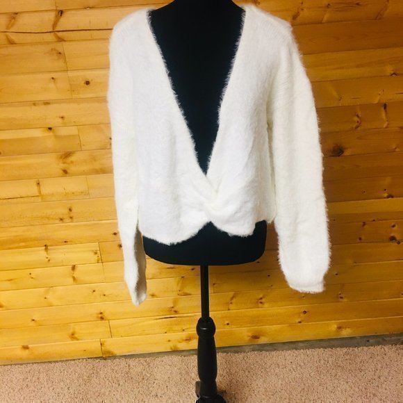 White Two -Way Sweater by Just Polly,  Junior Size XL  NWOT - Picture 1 of 5